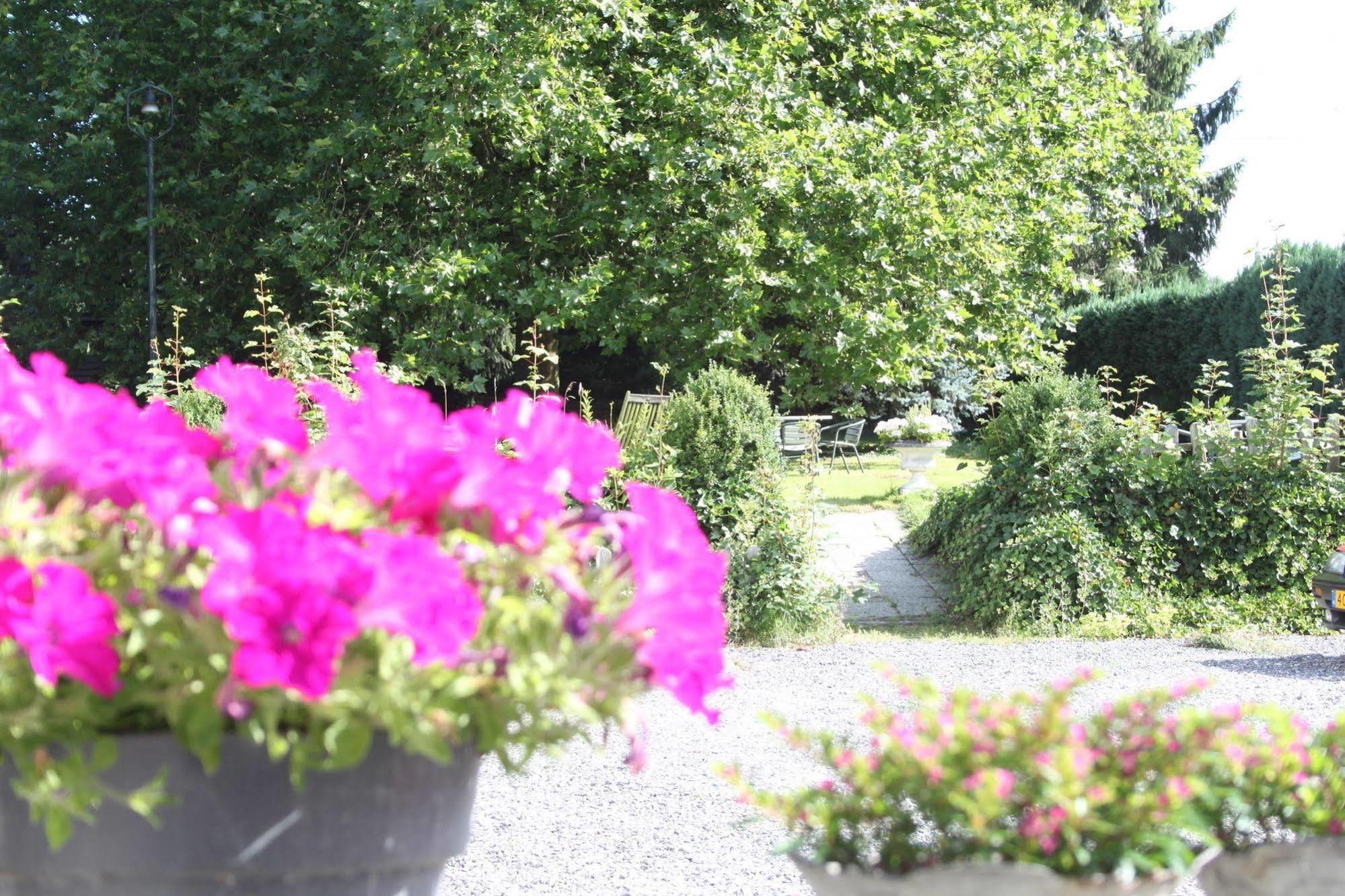 ホテルVroenhof Valkenburg aan de Geul エクステリア 写真